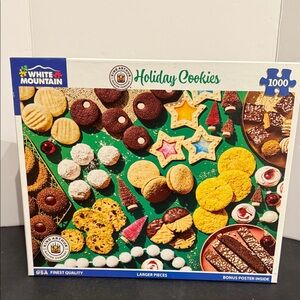 White Mountain Puzzles 🔴2/$20🔴Holiday Cookies 1000 piece jigsaw puzzle